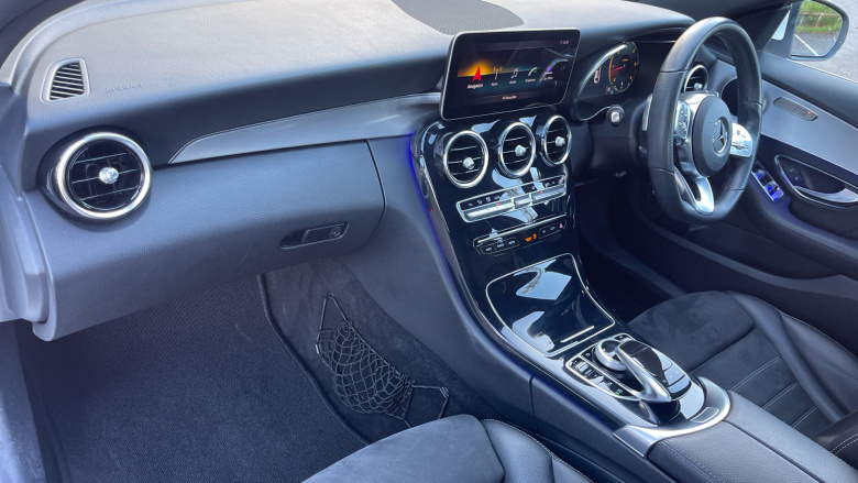 Mercedes-Benz C-Class C220d AMG Line Premium 4dr 9G-Tronic Diesel Saloon